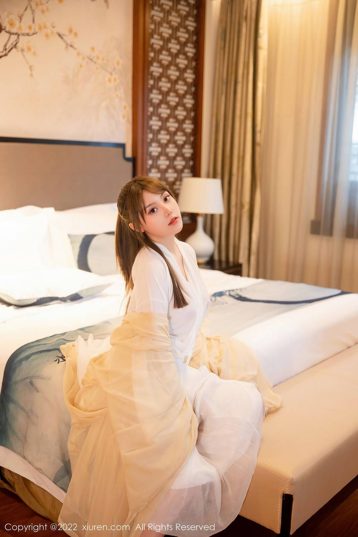 Xiuren秀人网-豆瓣酱：蓝夜秘钥引美图幽航