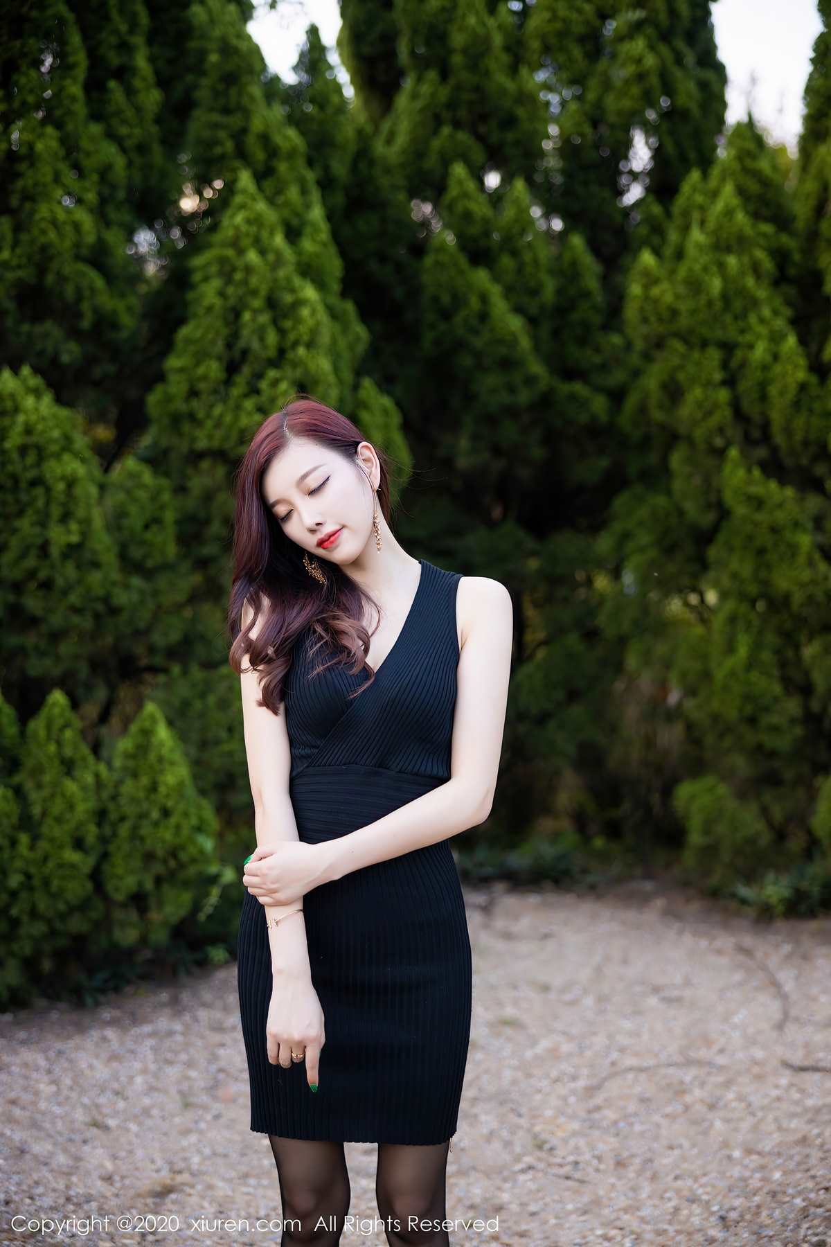 Xiuren秀人网-杨晨晨：晨光潋滟处，惊鸿影动绘春深