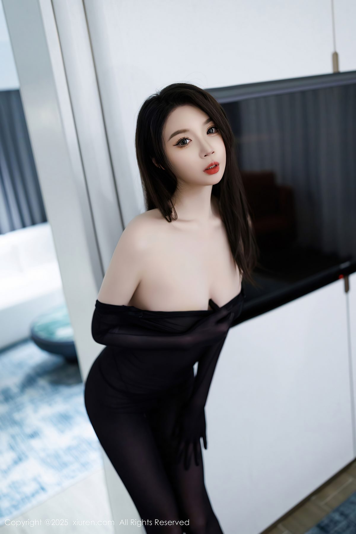 Xiuren秀人网-梦心玥：夜色织梦，黑丝凝眸