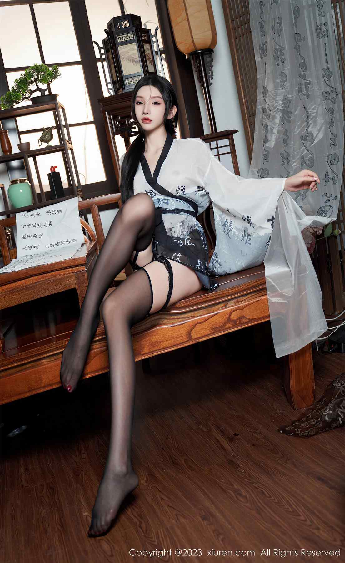 Xiuren秀人网-周于希：墨染和服凝古韵